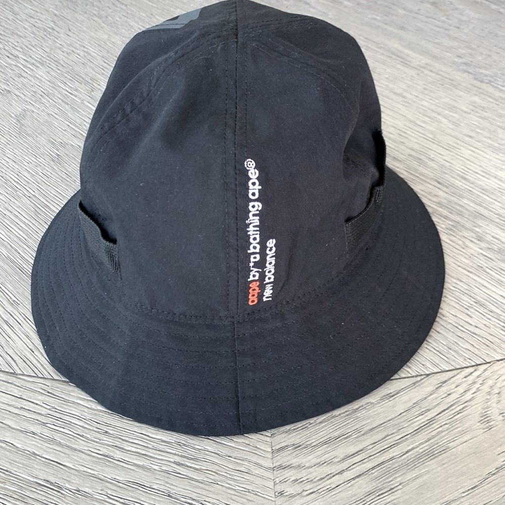 New Balance Men’s Bucket Hat, AAPE by a Bathing Ape Bucket Hat. Black, like New.